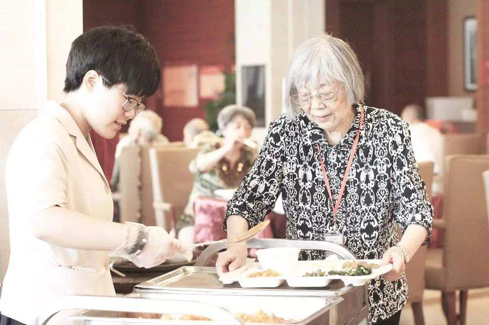 成都保利和熹会：无障碍设施分级指南，为长辈打造安心居所