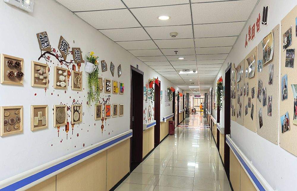 成都福邻养老公寓(科华路店):5500元预算入住市中心单人间可行性分析