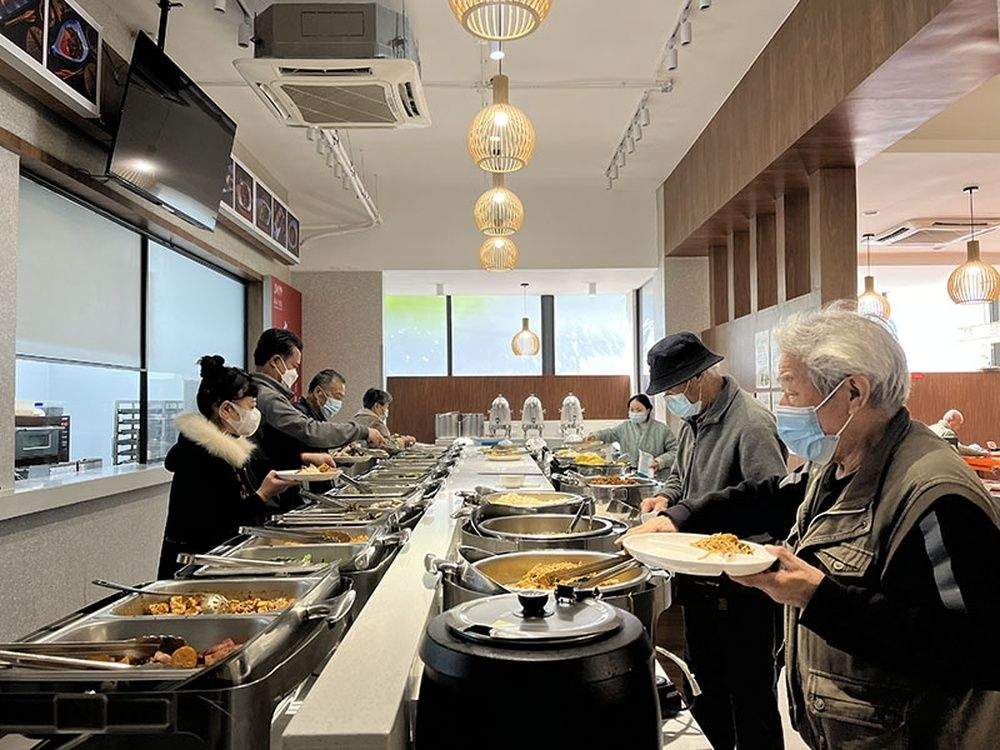 长者乐生东光苑:锦江区带庭院花园环境好的养老院怎么选