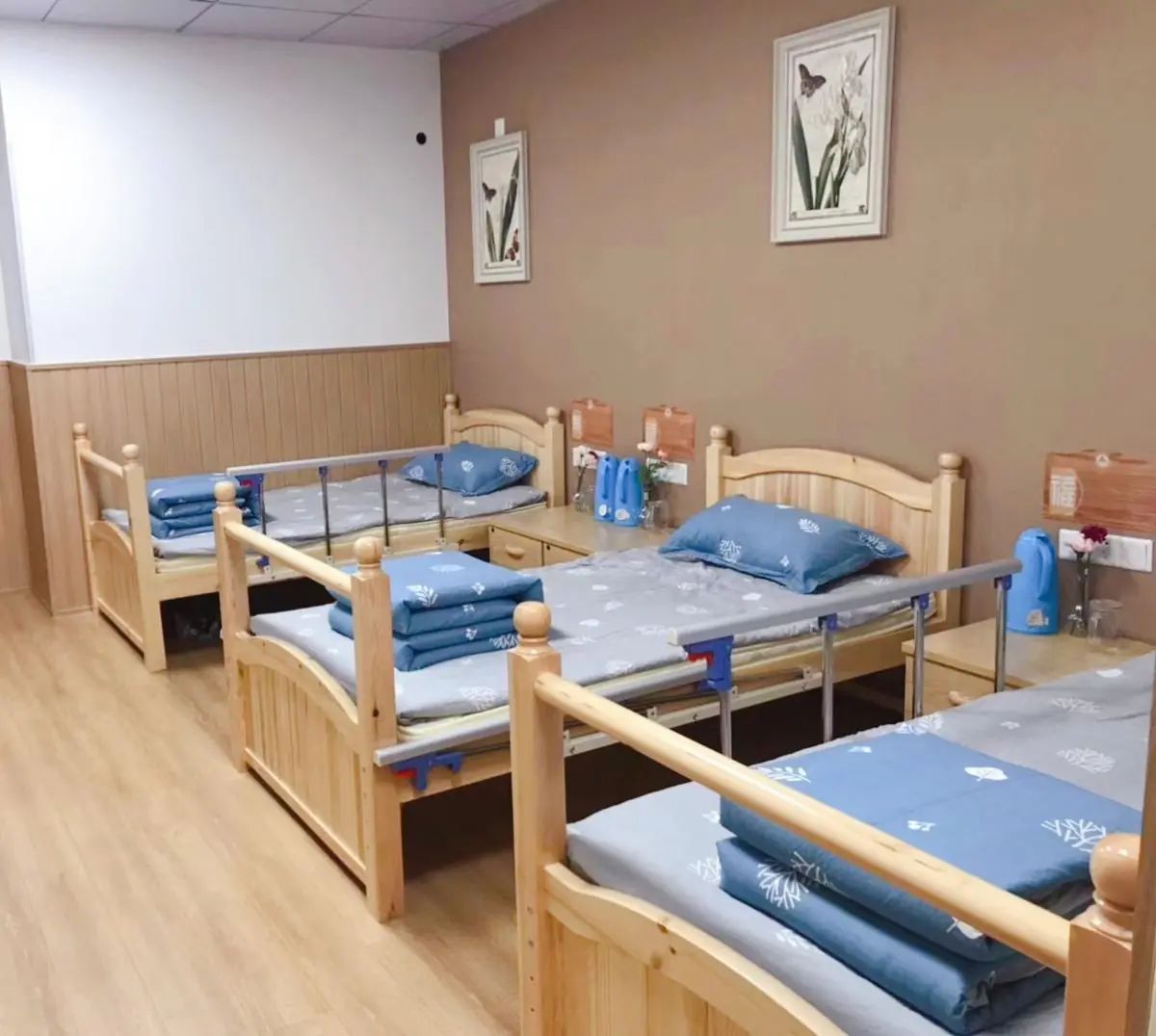 成都哺恩平福养老护理中心实景图5
